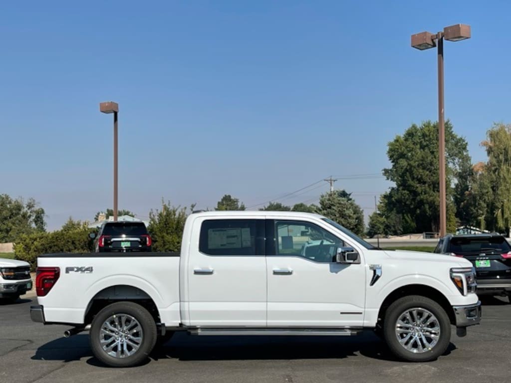 New 2025 Ford F-150 Lariat Truck SuperCrew Cab