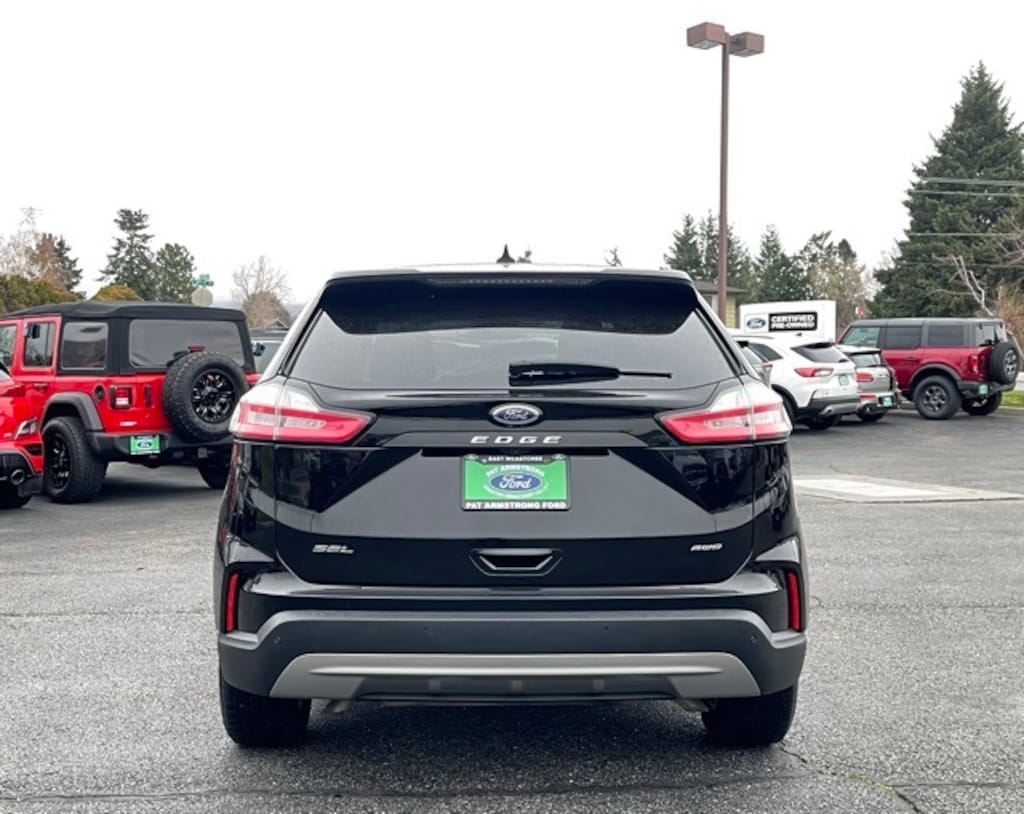 Used 2023 Ford Edge SUV