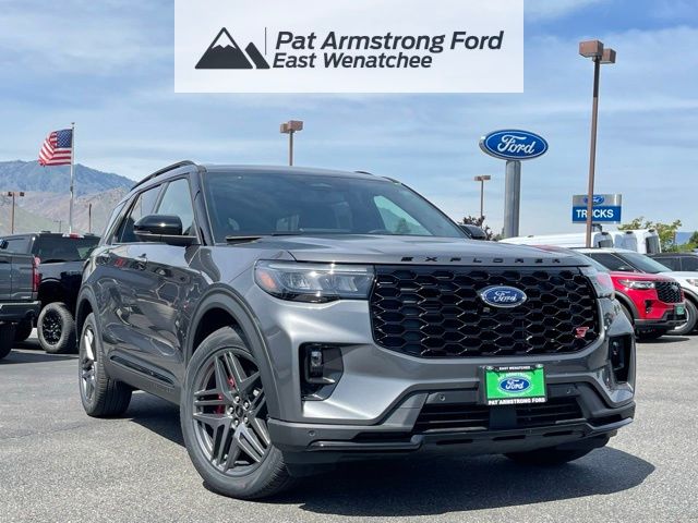 2026 Ford Explorer ST 4WD's photo