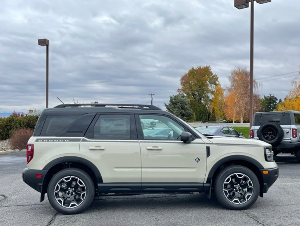 New 2025 Ford Bronco Sport Outer Banks SUV