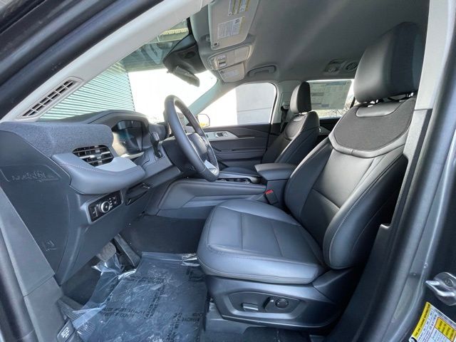 2026 Ford Explorer Active - Photo 7