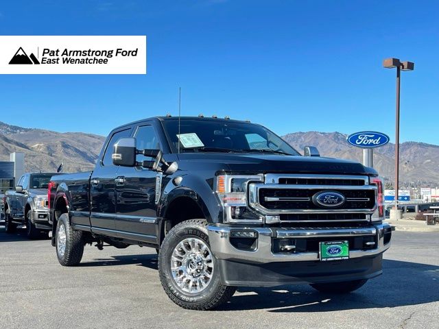2022 Ford F-350 Lariat 4x4 Crew Cab 176 in SRW's photo