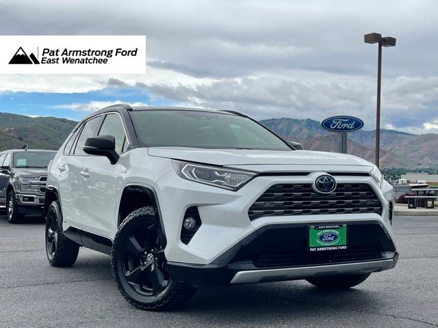 2020 Toyota RAV4 Hybrid XSE AWD's photo
