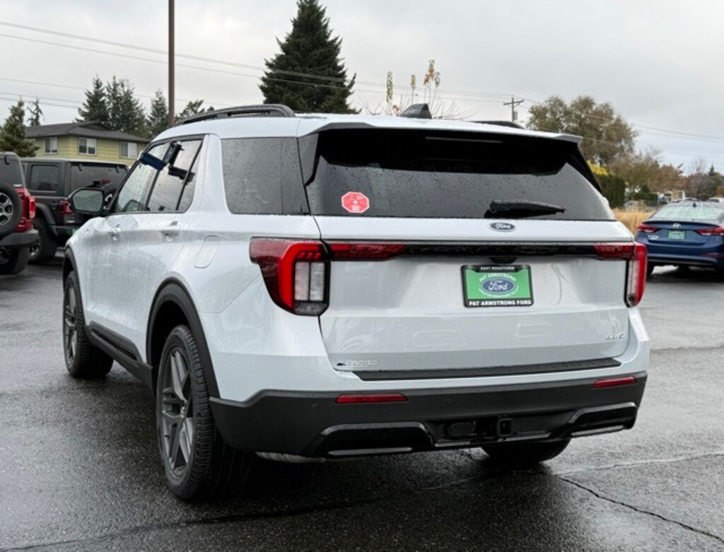 New 2026 Ford Explorer ST-Line SUV
