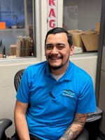 Staff member Alfonzo Andrade from ID_48a4d4