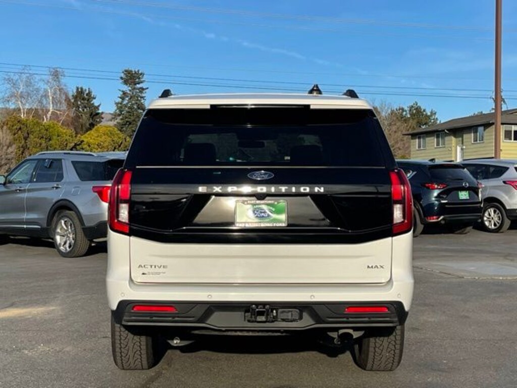 Used 2025 Ford Expedition Max Active SUV