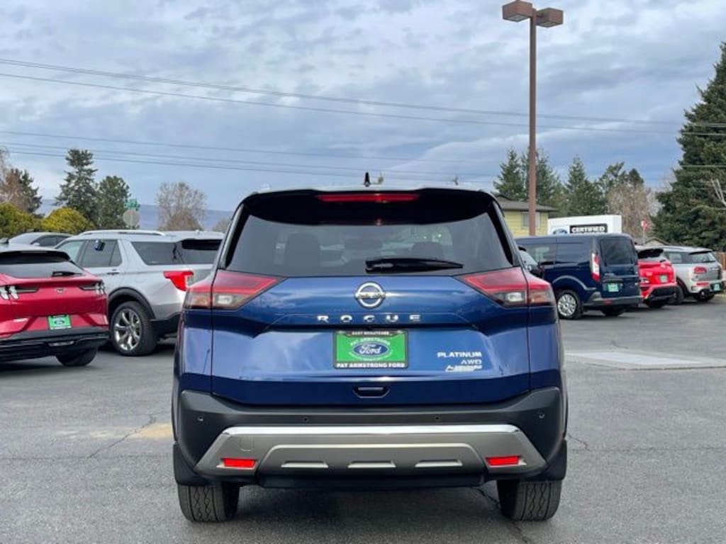 Used 2021 Nissan Rogue Platinum SUV