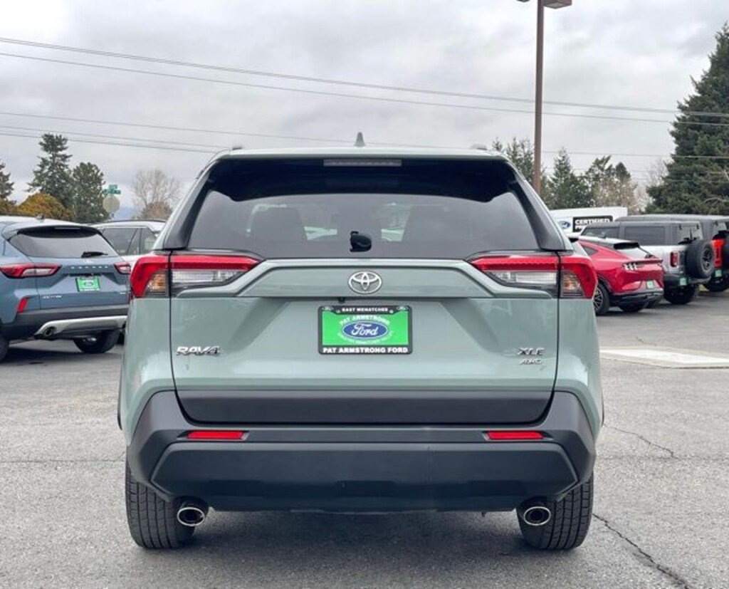 Used 2023 Toyota RAV4 XLE SUV