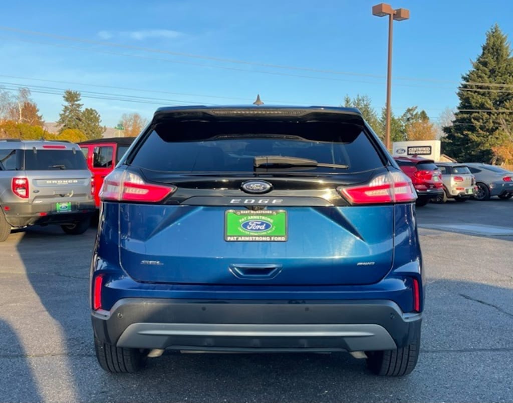 Used 2023 Ford Edge SUV