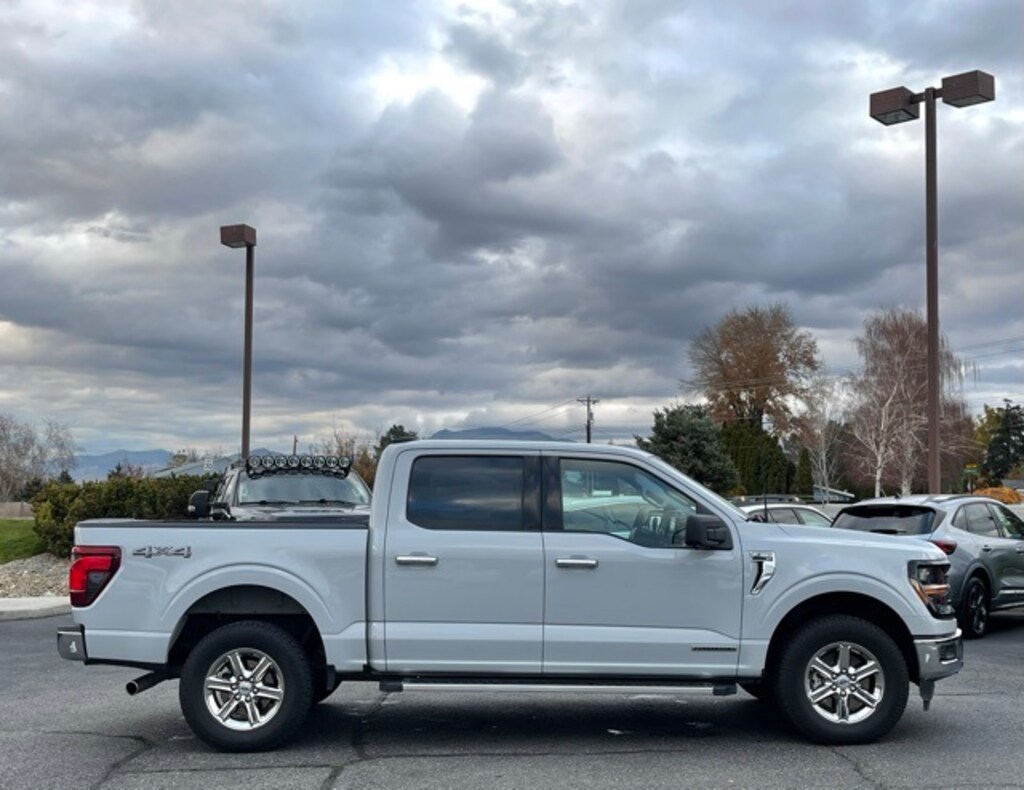 Used 2024 Ford F-150 XLT Truck SuperCrew Cab