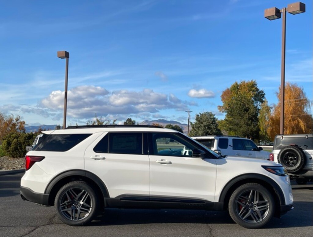 New 2026 Ford Explorer ST SUV