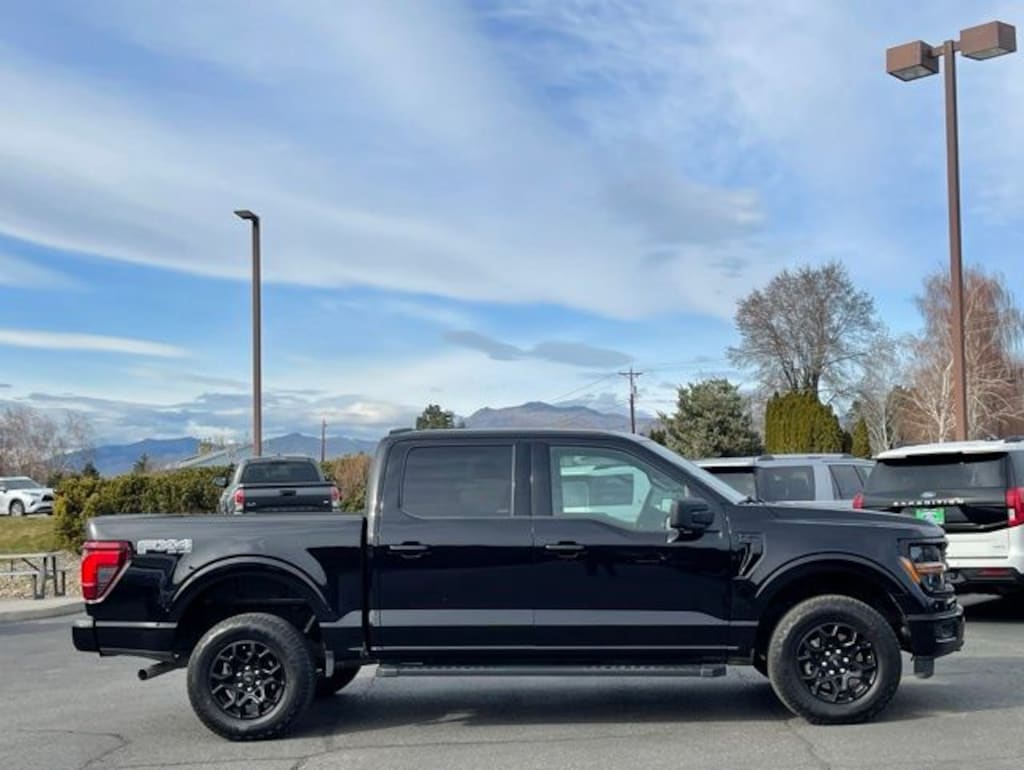 Used 2024 Ford F-150 XLT Truck SuperCrew Cab