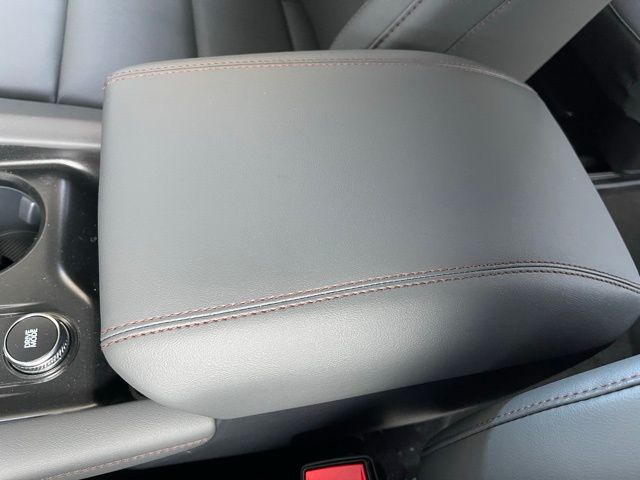 2026 Ford Explorer Active - Photo 19