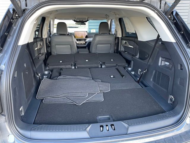 2026 Ford Explorer Active - Photo 24