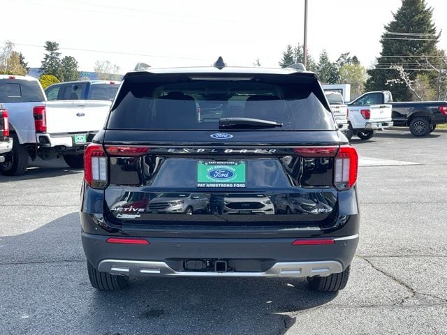 2026 Ford Explorer Active - Photo 4