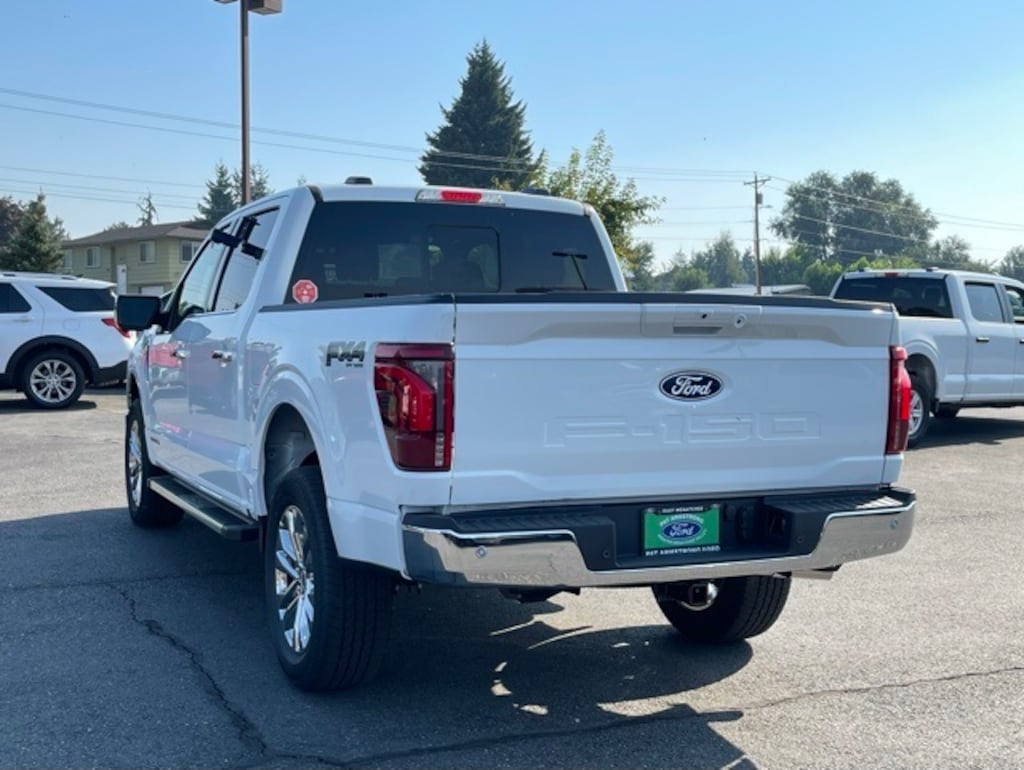 New 2025 Ford F-150 Lariat Truck SuperCrew Cab