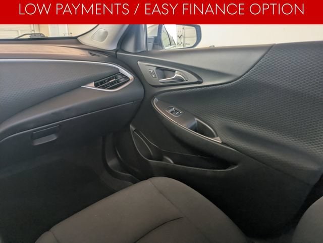 2025 Chevrolet Malibu 1LT - Photo 17