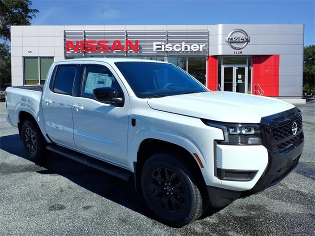 2026 Nissan Frontier SV's photo