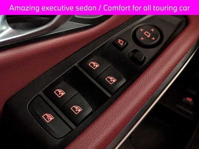 2023 BMW 3 Series 330i - Photo 24