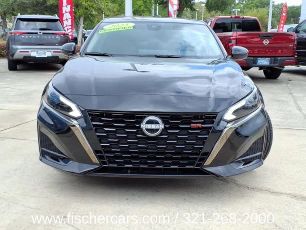 Certified 2025 Nissan Altima SR SR FWD