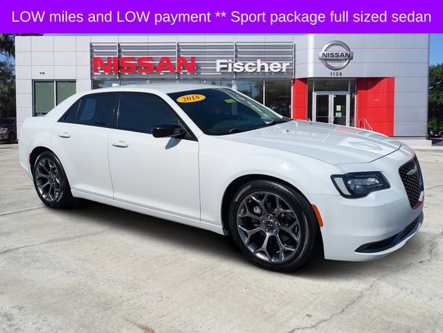 2018 Chrysler 300