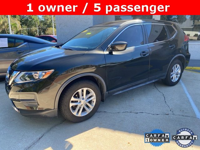 Used 2017 Nissan Rogue S with VIN JN8AT2MT4HW150380 for sale in Titusville, FL