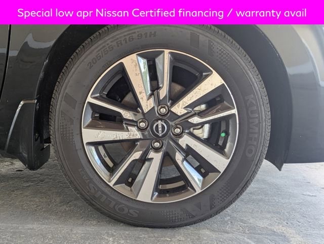 2025 Nissan Versa Sedan SV - Photo 11