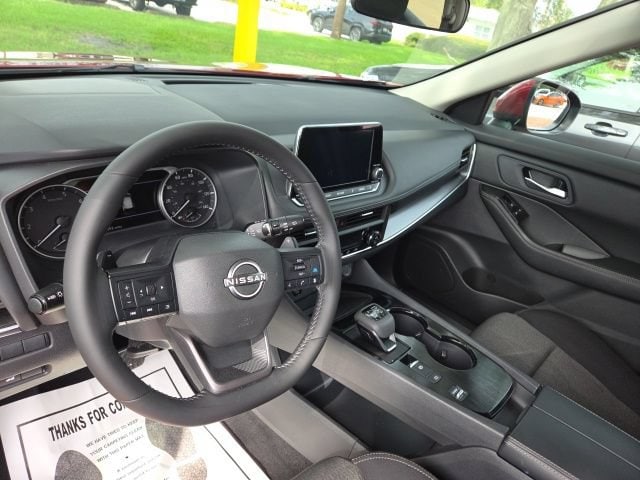 2026 Nissan Rogue SV - Photo 16