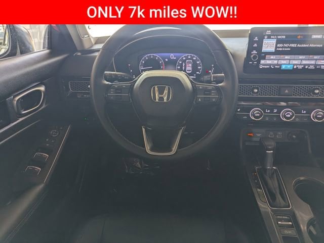 2022 Honda Civic Touring - Photo 16