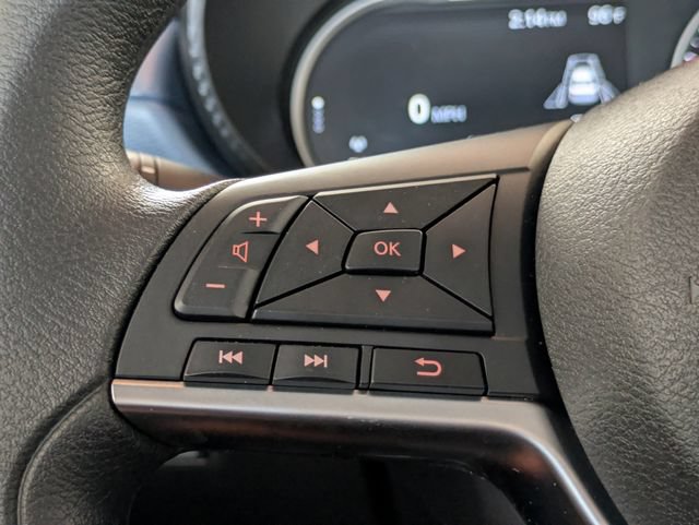 2025 Nissan Versa Sedan SV - Photo 23