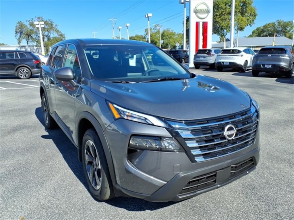 New 2026 Nissan Rogue SV Crossover