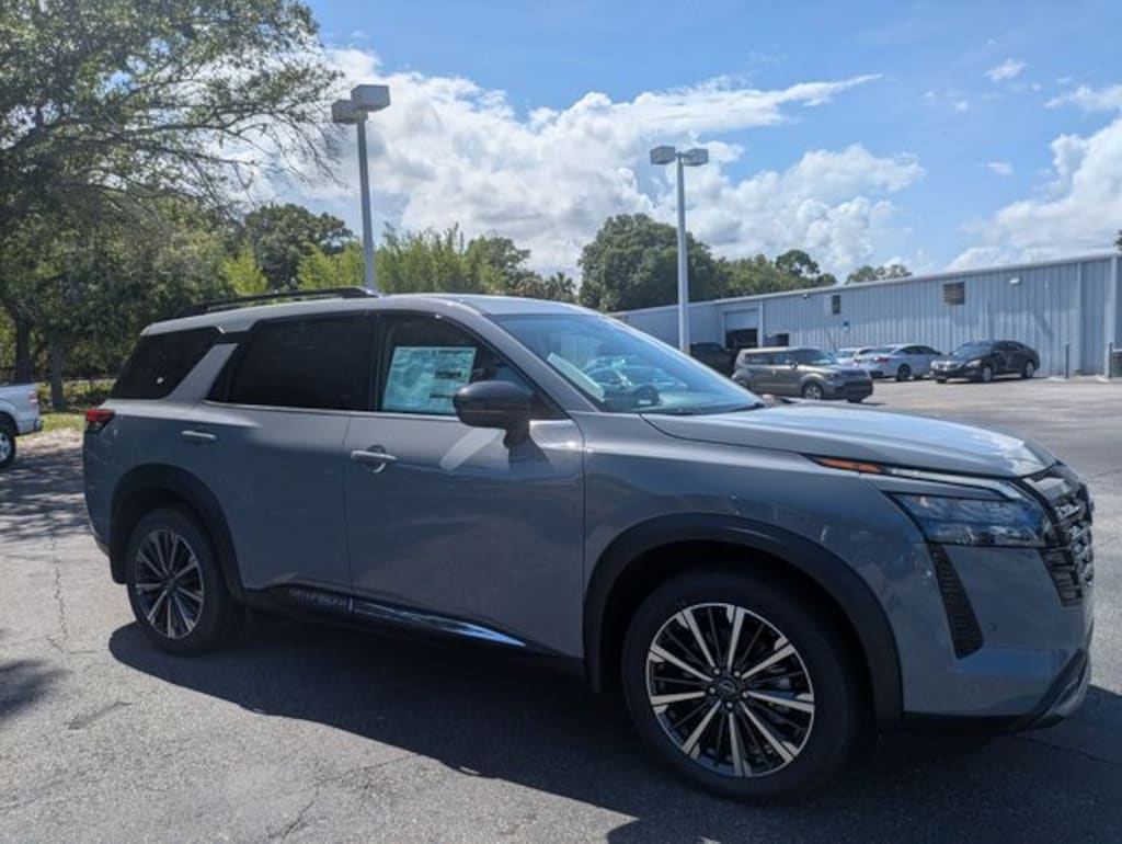 New 2026 Nissan Pathfinder Platinum SUV
