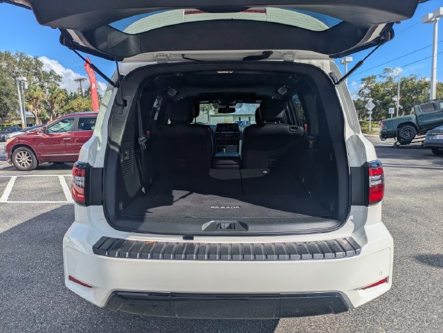 2024 Nissan Armada SL - Photo 13