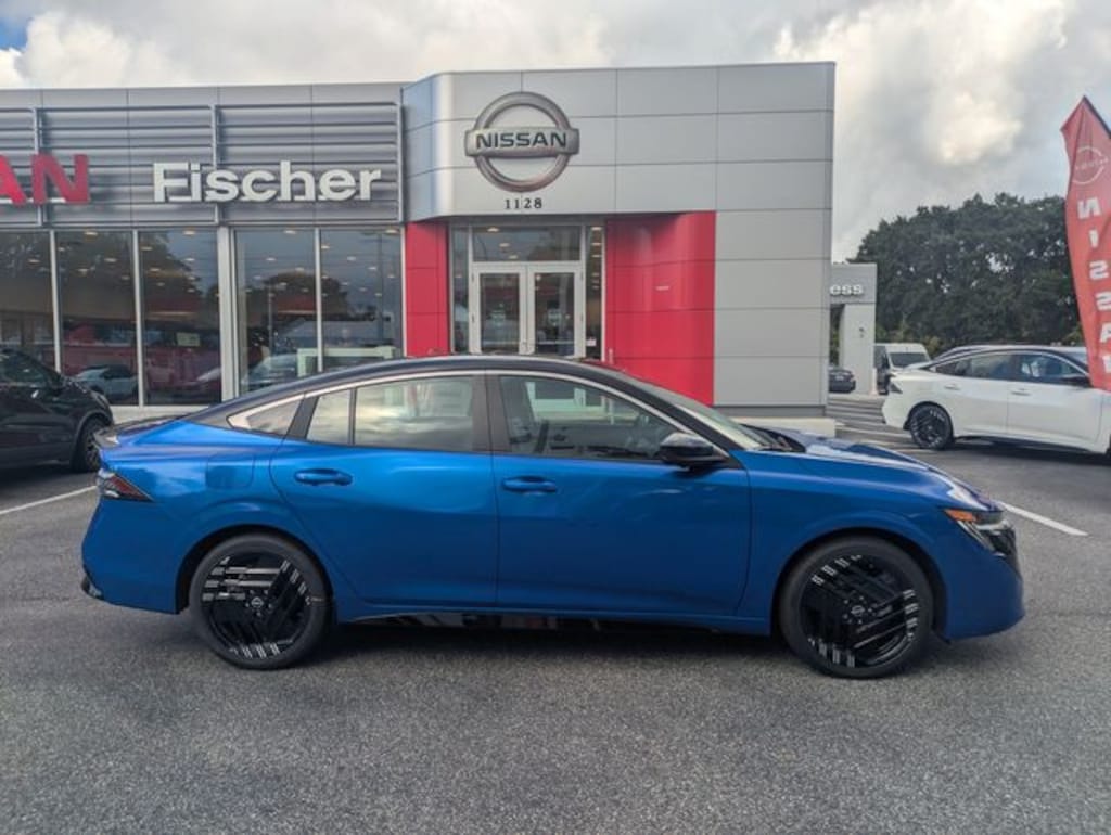 New 2027 Nissan Sentra SR Sedan