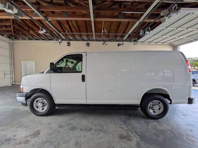 2025 Chevrolet Express Cargo Work Van - Photo 7