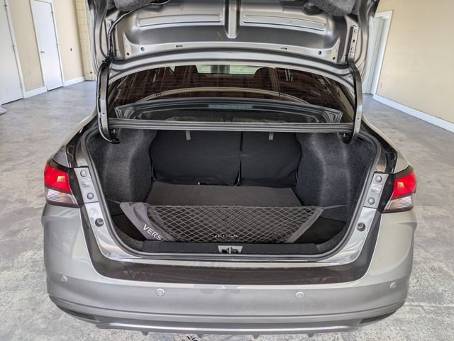 2025 Nissan Versa Sedan SV - Photo 13