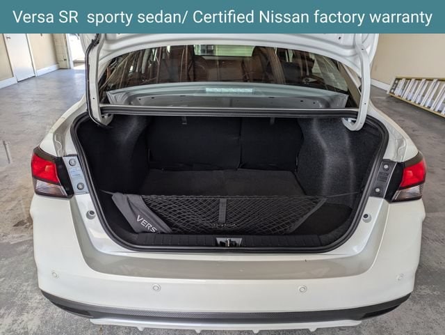 2025 Nissan Versa Sedan SR - Photo 13