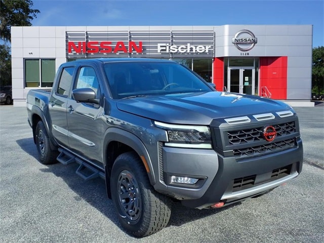 2026 Nissan Frontier PRO-4X's photo