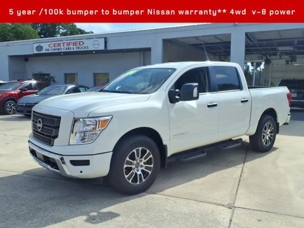 Certified 2024 Nissan Titan SV 4x4 Crew Cab SV