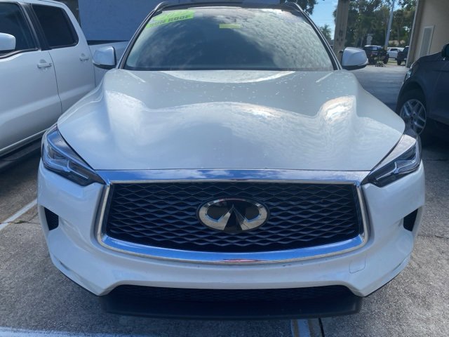 2022 Infiniti QX50 Luxe photo 2