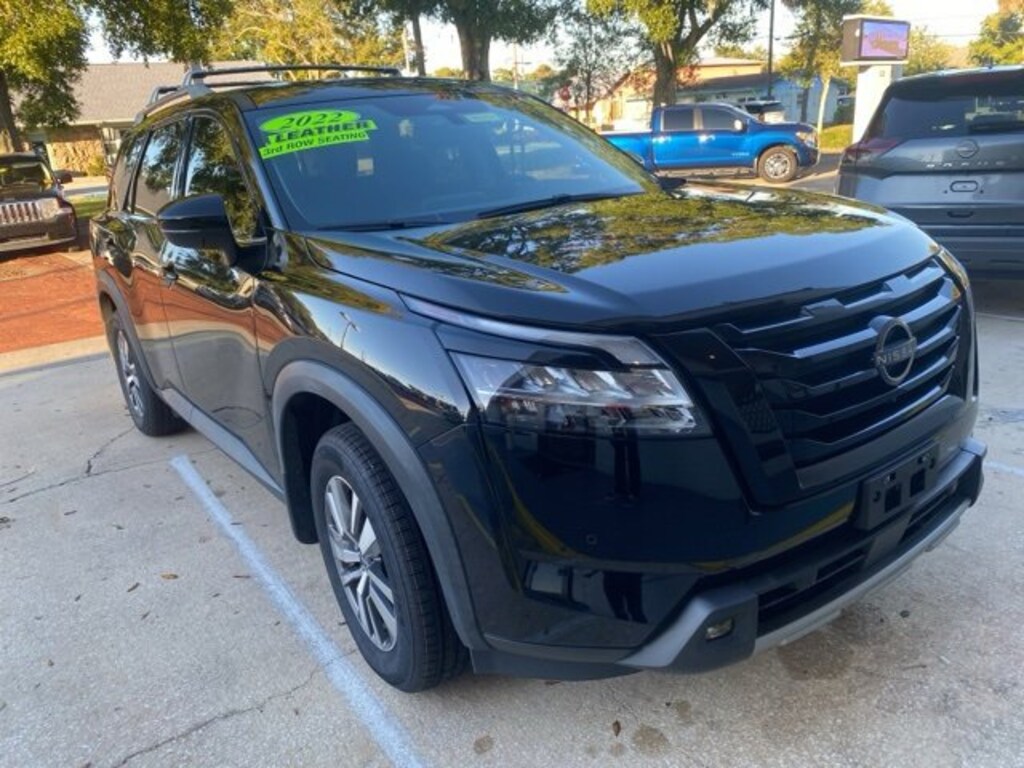 Certified 2022 Nissan Pathfinder SL SL 2WD