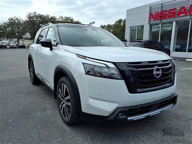 2025 Nissan Pathfinder SUV 