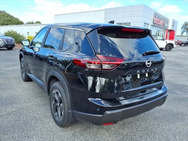 2026 Nissan Rogue SV - Photo 6