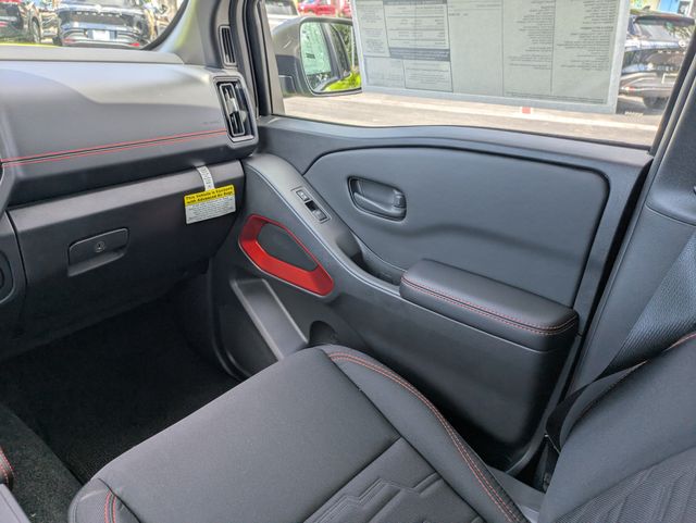 2026 Nissan Frontier PRO-4X - Photo 17