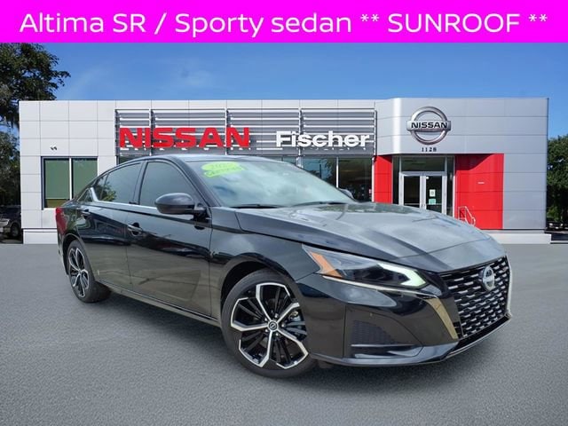 2025 Nissan Altima SR
