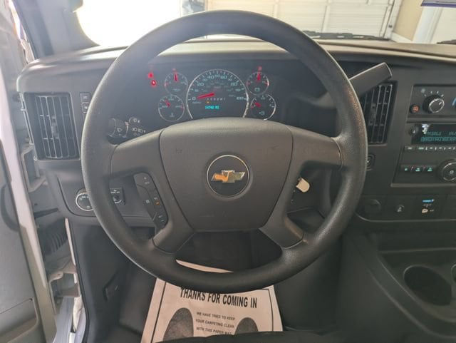 2025 Chevrolet Express Cargo Work Van - Photo 16