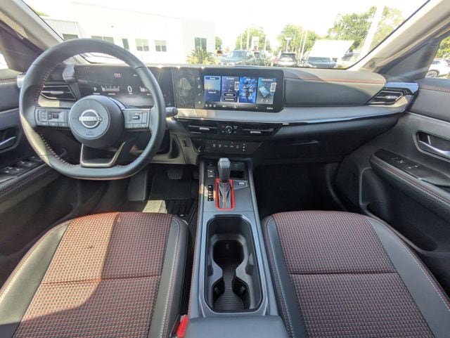 2026 Nissan KICKS SR - Photo 15