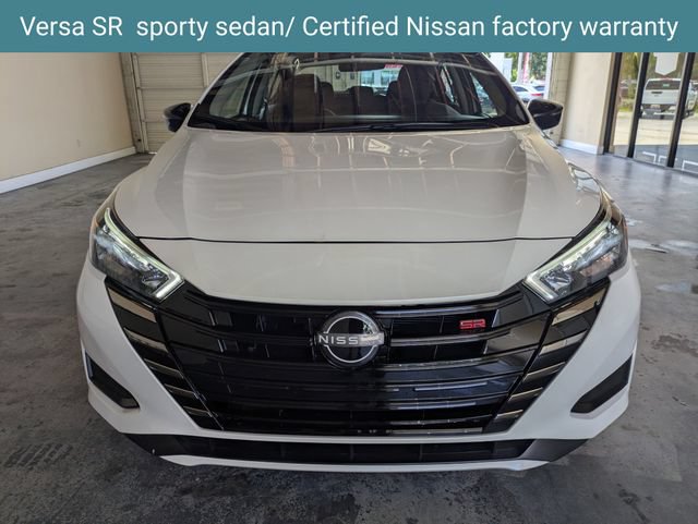 2025 Nissan Versa Sedan SR - Photo 9