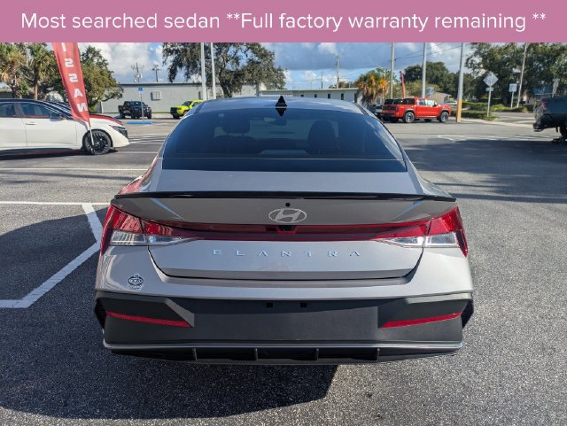 2025 Hyundai Elantra SEL - Photo 5