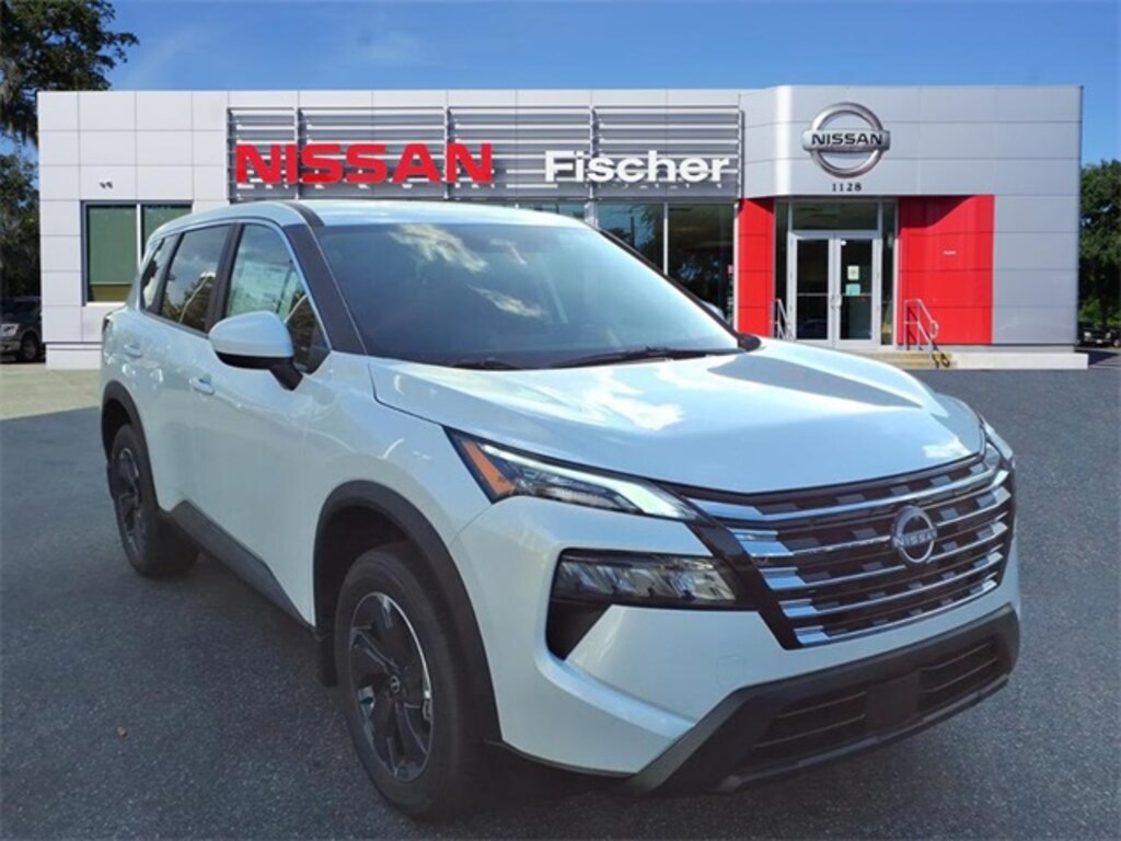 New 2026 Nissan Rogue SV Crossover